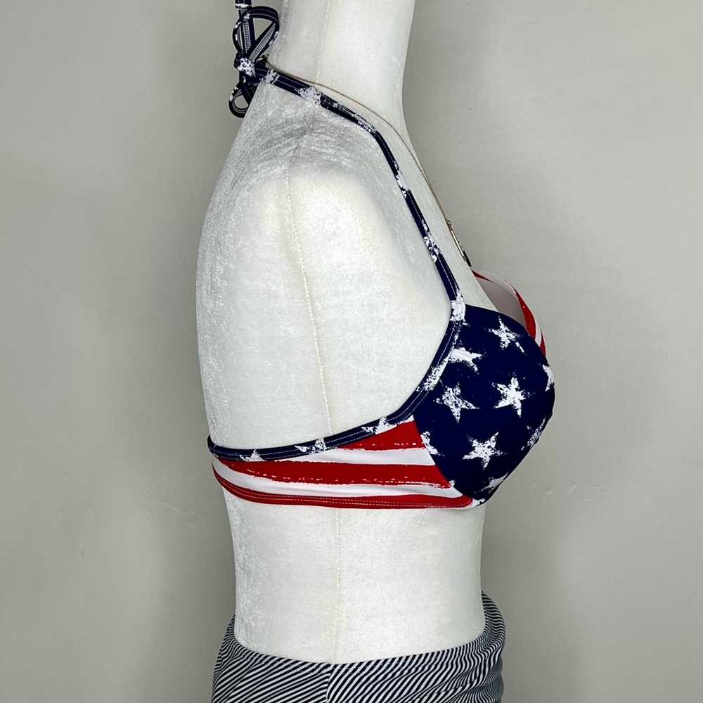 ❌SOLD❌ Xhilaration Stars & Stripes Underwire Bikini Top, Red White Blue, L - Picture 16 of 17